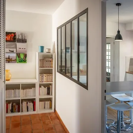 Maison De Famille Pres D'avignon Piscine Nyaraló *